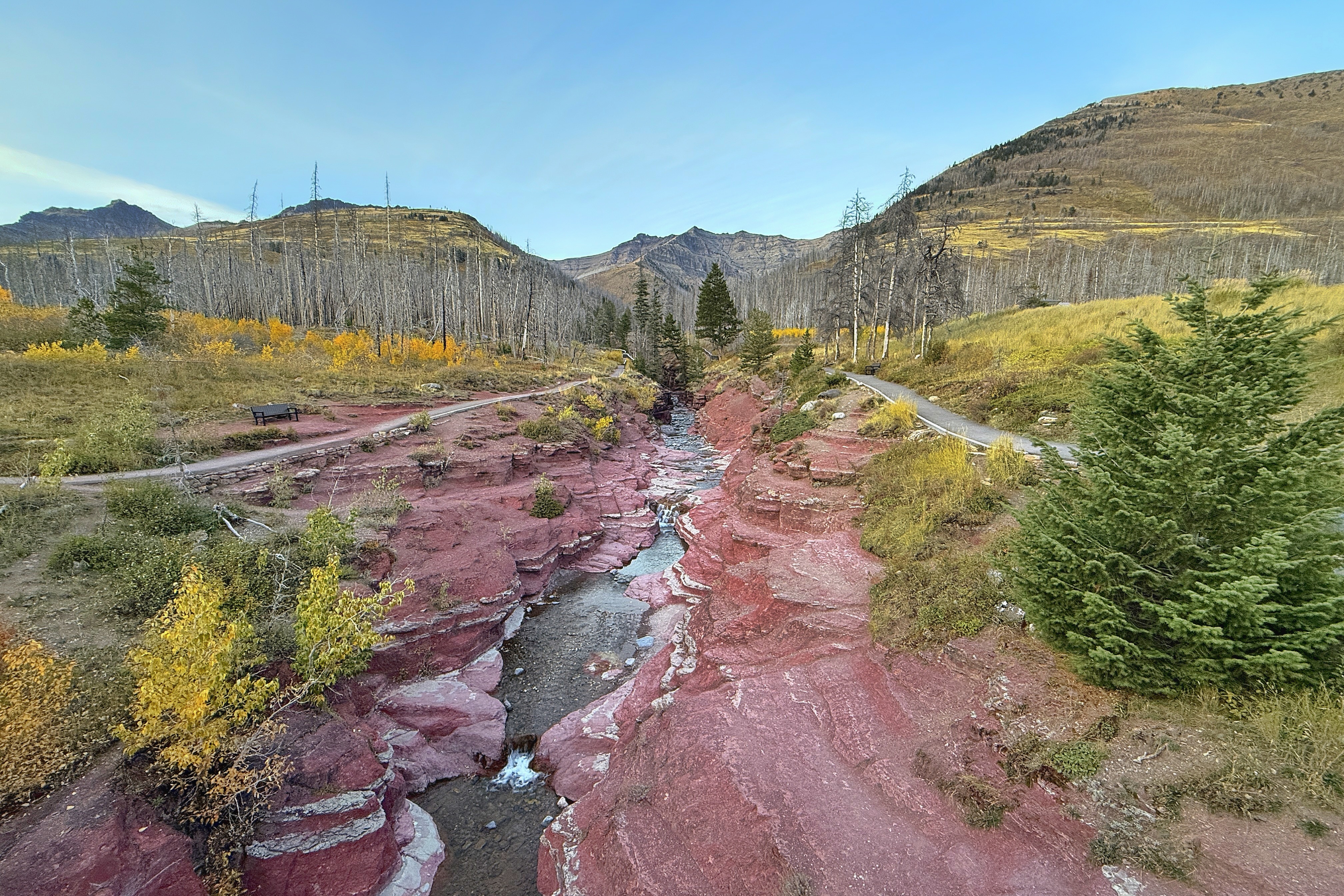 Paysage d'automne à Waterton Lakes